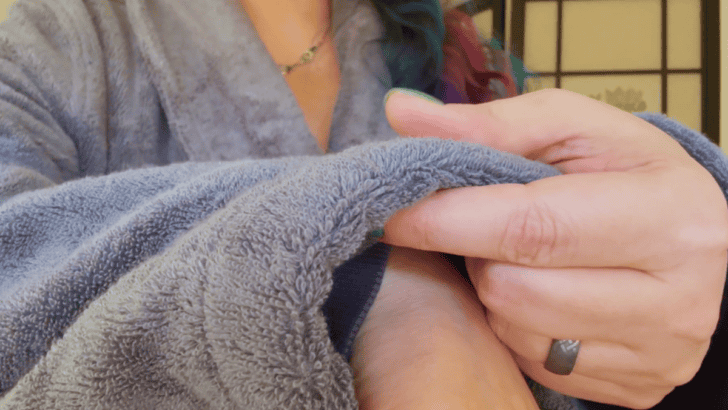 Parachute Robe Review: Comfortable Nights, Luxurious Mornings