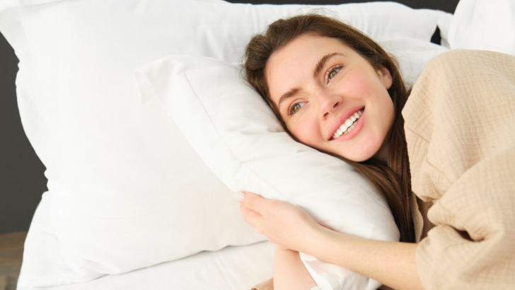 The 4 Best Silver-Infused Pillowcases for Cleaner Sleep