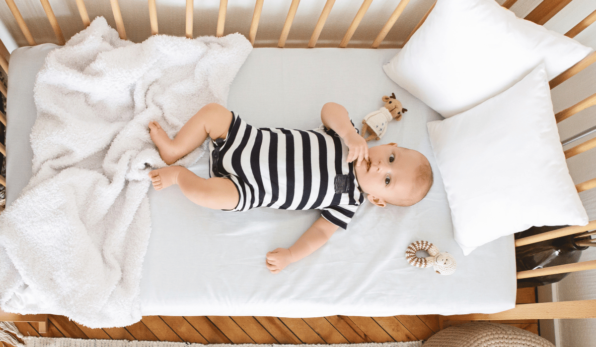 baby crib